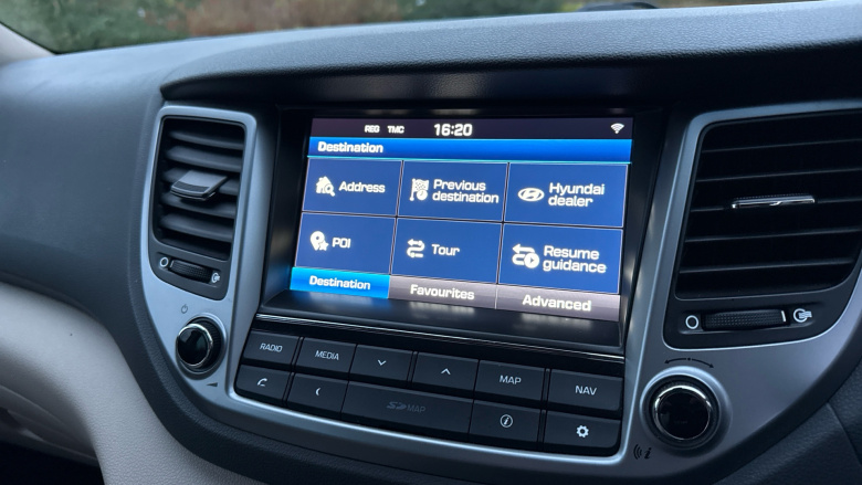 Hyundai Tucson 2.0 CRDi Blue Drive Premium 5dr 2WD Diesel Estate